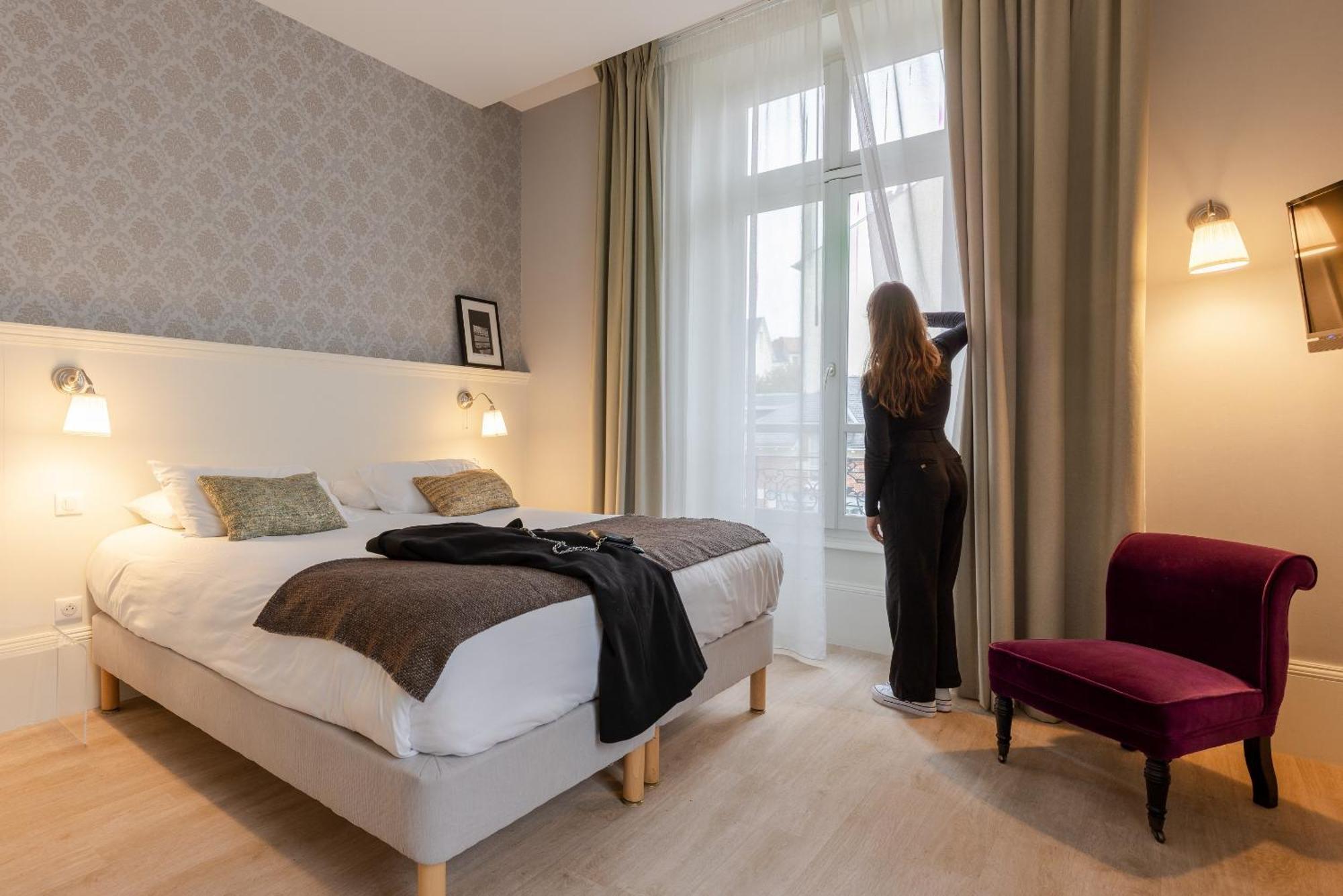 La Maison Blanche - Apparthotels De Charme Chic & Cosy A 350M Du Coeur De Ville De Limoges - Acces Autonome Room photo