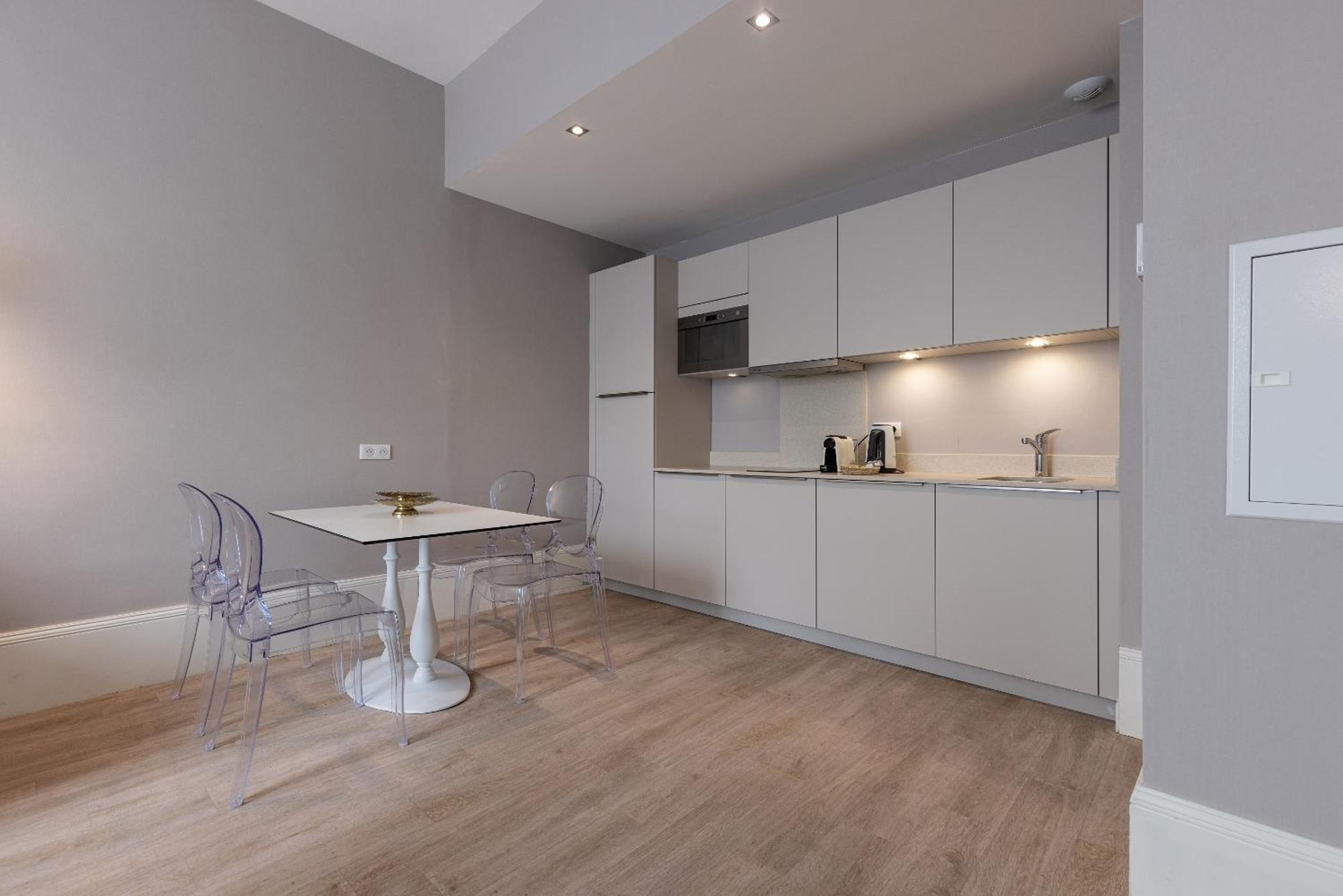 La Maison Blanche - Apparthotels De Charme Chic & Cosy A 350M Du Coeur De Ville De Limoges - Acces Autonome Room photo